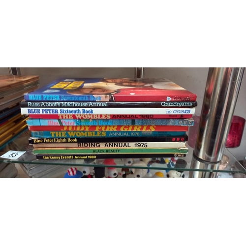 53 - A quantity of children's annuals etc