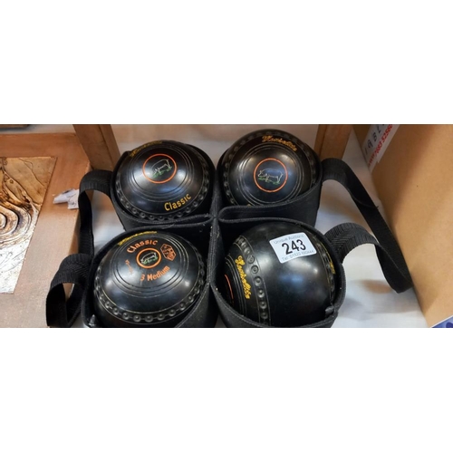 243 - A set of 4 Kenselite classic medium 3 H24-5a lawn bowls