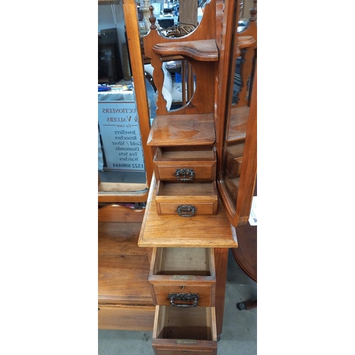 253 - An Edwardian triple mirror dressing table, COLLECT ONLY