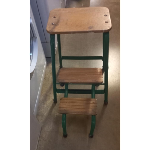 281 - A set of vintage folding kitchen steps COLLECT ONLY