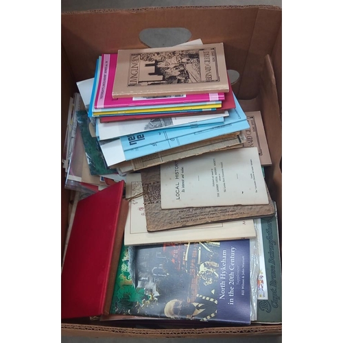 361 - A quantity of Lincoln booklets/pamphlets, photos, postcards etc