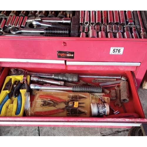 576 - A professional toolbox