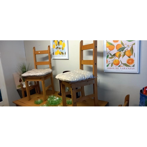 1280 - A pine kitchen table & 4 chairs COLLECT ONLY