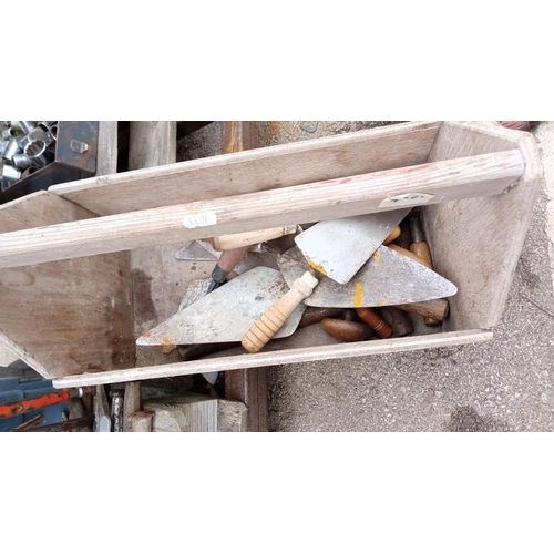 742 - An old tool case full of plastering COLLECT ONLY