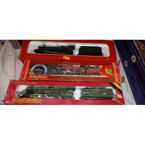 2329 - 5 Hornby railways '00' gauge including R.060, R.292, R.845, R.311 & R.754 Locomotives