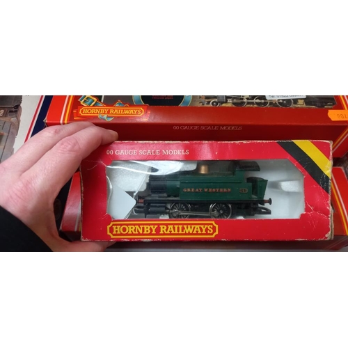 2331 - 5 boxed Hornby railways '00' gauge locomotive including R.852, R.077 & R.072