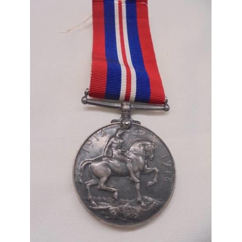 1047 - A WW1 medal 205916 for Pte B R Richardson Devon R, A post office medal for Benjamin Robert Richardso... 