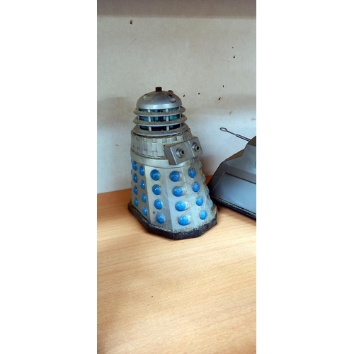 2412 - A Doctor Who battery operated 2 Tomy daleks &  1 to 9 untested