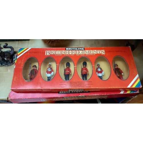 2487 - 4 boxed sets of Britain's figures