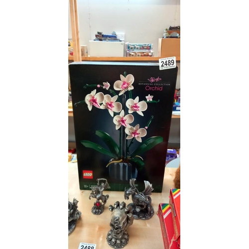 2489 - A boxed Lego orchid (still sealed) in box