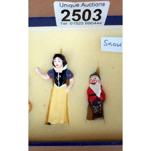 2503 - A quantity of rare unicorn minatures Circa 1987 - 1995 painted white metal fugures, Snow White & The... 