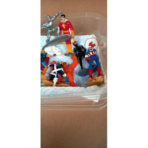 2509 - A quantity of rare unicorn minatures Circa 1987 - 1995 painted white metal figures, Super Heroes set... 