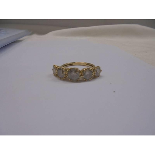 1217 - Certificated 18ct yellow gold graduated 5 stone RBC diamond ring. Diamonds 3.63ct. Cert no. WGI96241... 