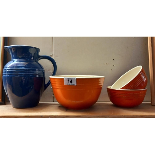 14 - A Le Creuset 2 litre mixing bowl, 2 bowls & a jug