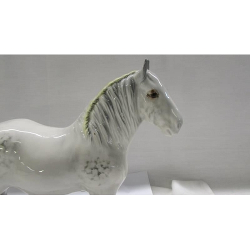 1264 - A Beswick Shire horse.