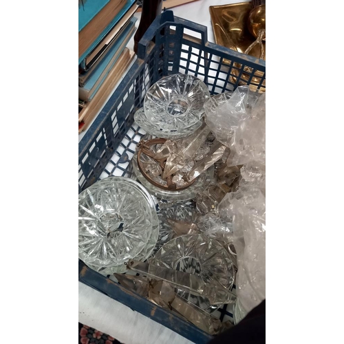 166 - A quantity of chandelier parts & A small chandelier COLLECT ONLY