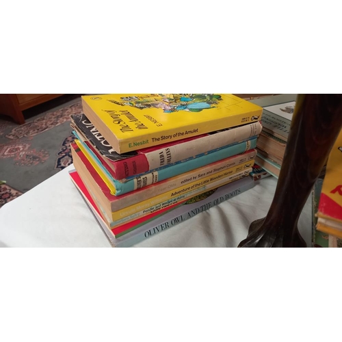 169 - A good assortment of children's books including Enid Blyton