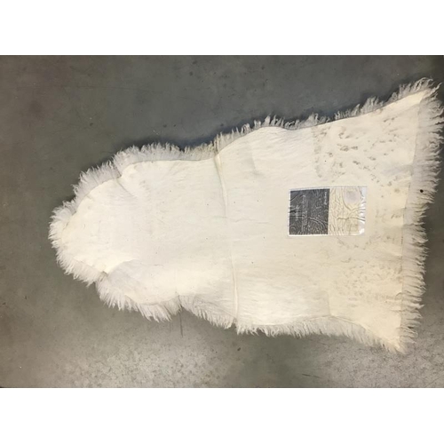 618 - Sheepskin rug