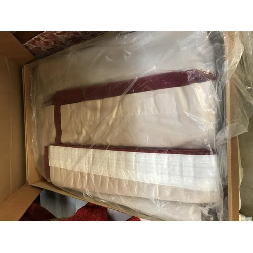 635 - Pair of red velvet curtains (lined)