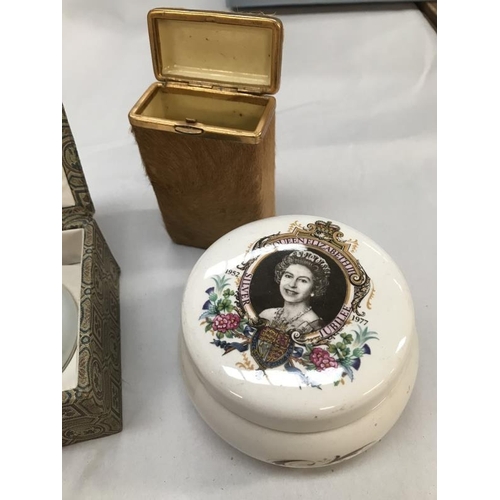 659 - Queen Elizabeth silver jubilee pot with powder puff, horse hair cigarette box and a Chinese pin pot ... 