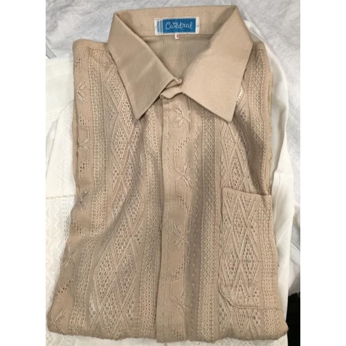 690 - 6 mens embroidered linen shirts