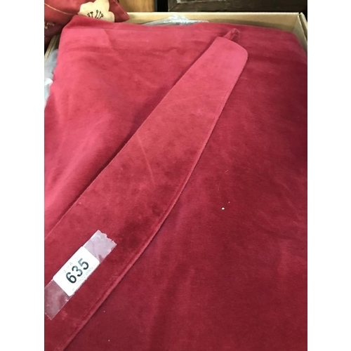 635 - Pair of red velvet curtains (lined)