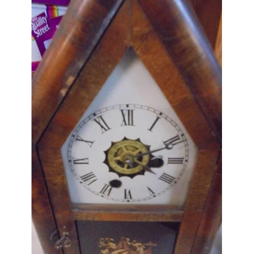 1317 - A good wooden mantel clock.