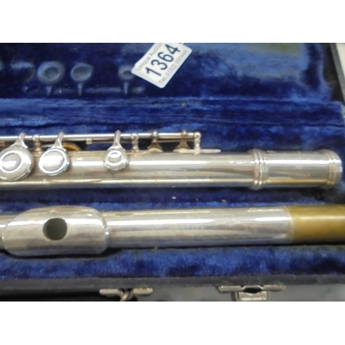 1364 - A good cased silver plate flute by Gemeinhardt Elkhart Industries, NO. 36948.