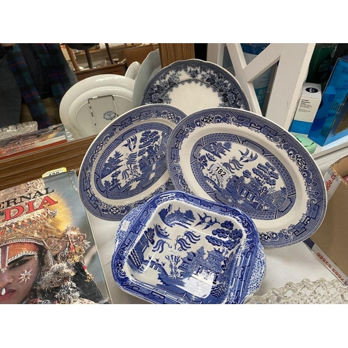 182 - A quantity of blue & white dishes & plates COLLECT ONLY