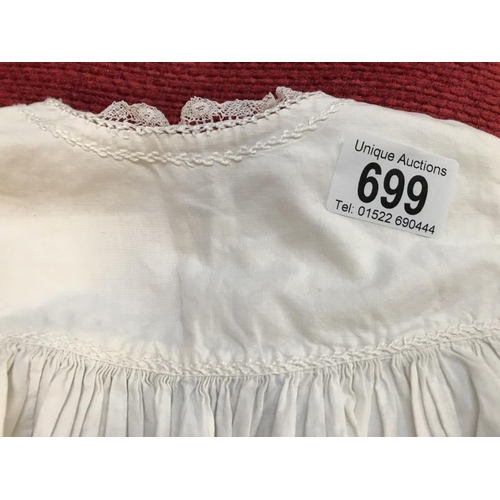 699 - A Infants Christening gown