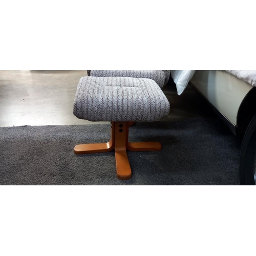 255 - A reclining chair & footstool COLLET ONLY