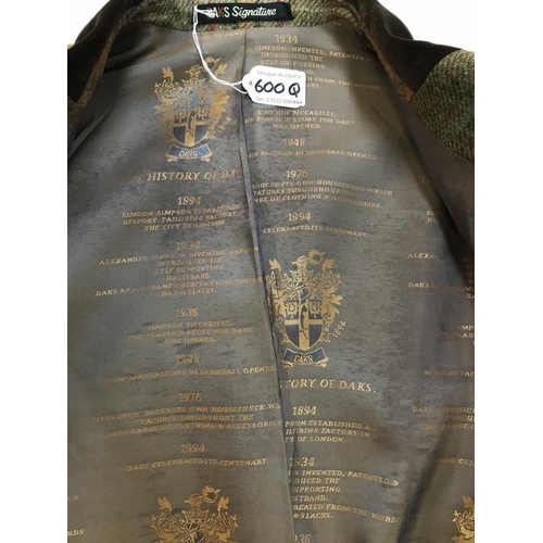 600Q - Pure New Wool DAKS Signature Dress Coat.