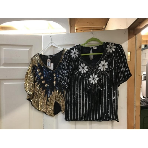 600W - 2 x Ladies sequin tops. 1x New with tags. SIze M & x Large