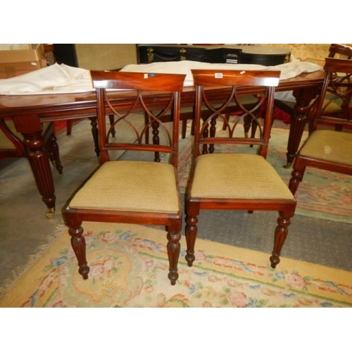 1576 - A good quality Victorian style dining table and eight chairs,. COLLECT ONLY.