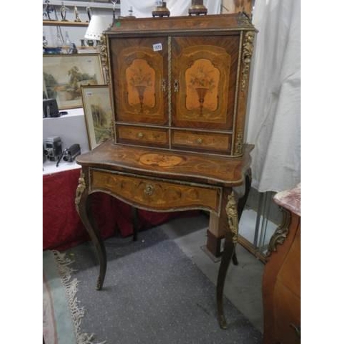 1578 - A late Victorian marquetry inlaid ladies writing desk in good condition, COLLECT ONLY.