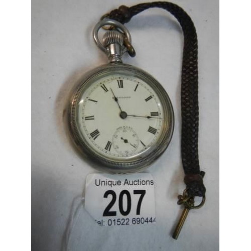 207 - A Standard pocket watch in working order.