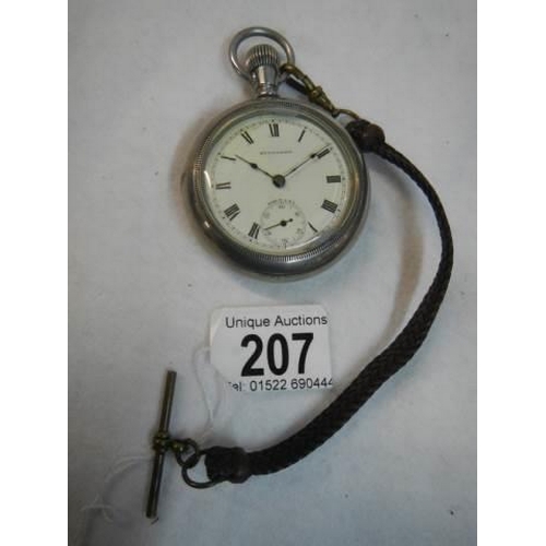 207 - A Standard pocket watch in working order.