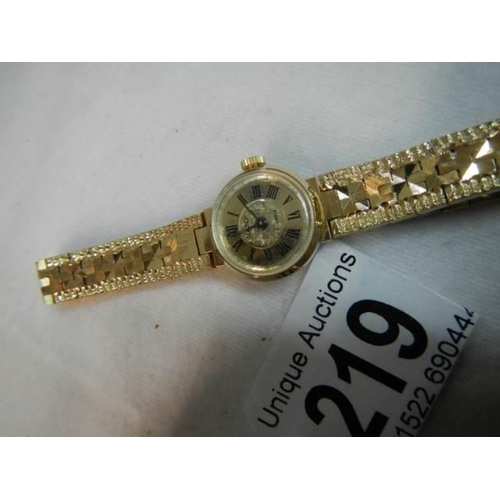 219 - A boxed ladies Sekonda gilded wrist watch in working order.