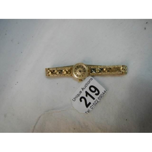 219 - A boxed ladies Sekonda gilded wrist watch in working order.