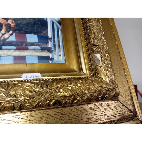 611 - A Gilt frame with photo approximately 40x60cm. Frame A/F