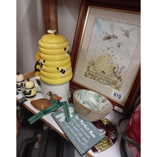 619 - A quantity of 'Bee' items including watercolour