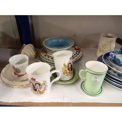 652 - A quantity of ceramics including blue & white ceramics