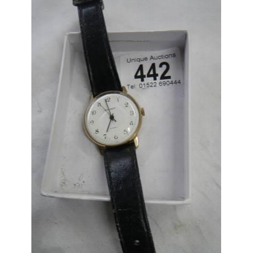 442 - A good Sekonda gent's wrist watch in working order.