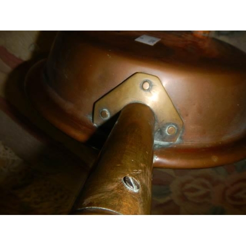 472 - A Victorian copper warming pan, COLLECT ONLY.