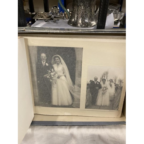 650W - A Musical wedding album with black & white photos