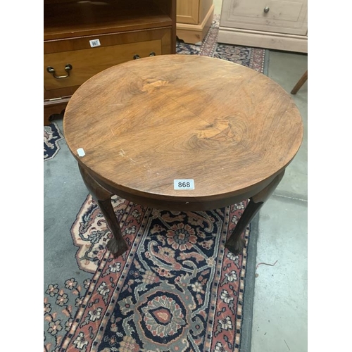 868 - Small circular coffee table with claw effect feet