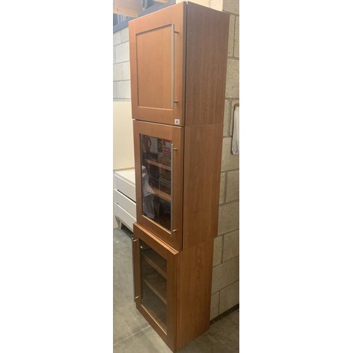 862 - Three kitchen cupboards