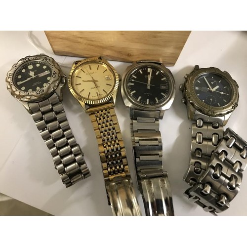 204 - Six good gent's wrist watches.