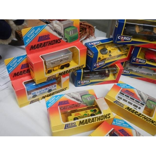 695 - Eighteen boxed Lledo die cast models.