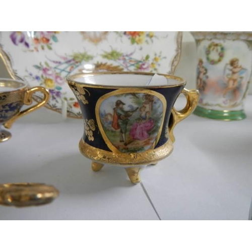 800 - A mixed lot of fine porcelain tea ware including oriental.